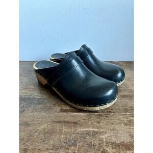 Vintage Black Sandgren Clogs Size 37 | Swedish Black Leather Clogs 6.5/7